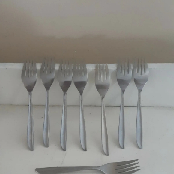 Vintage Lot Of 8 Forks Duchess Stainless - Picture 3 of 8